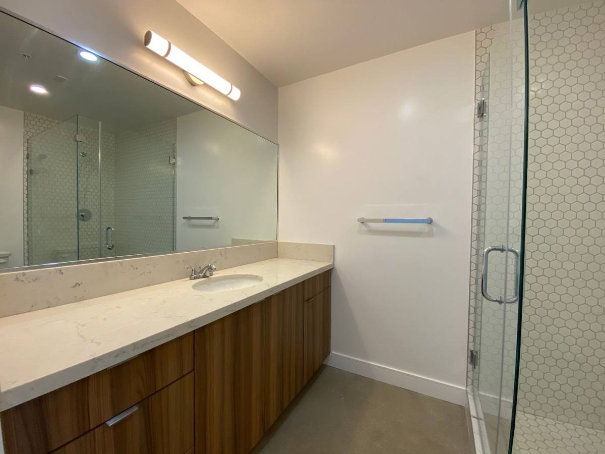 Apartment for rent at 152 N Rampart, Los Angeles, CA 90026