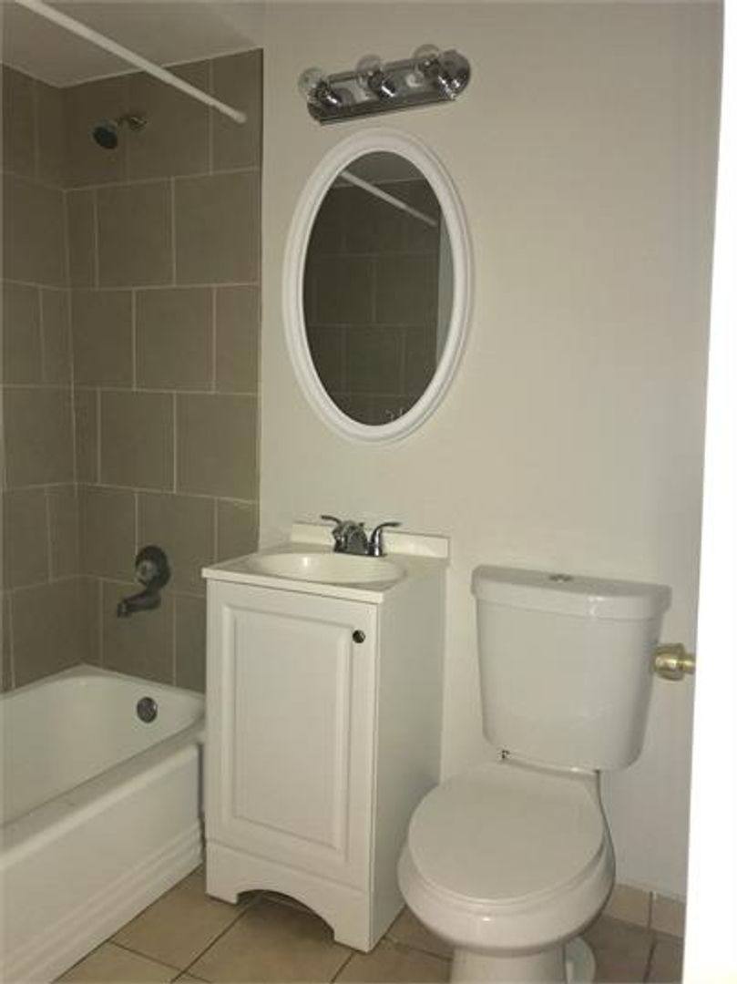 Apartment for rent at 1500-04 N 22nd Ave, Melrose Park, IL 60160