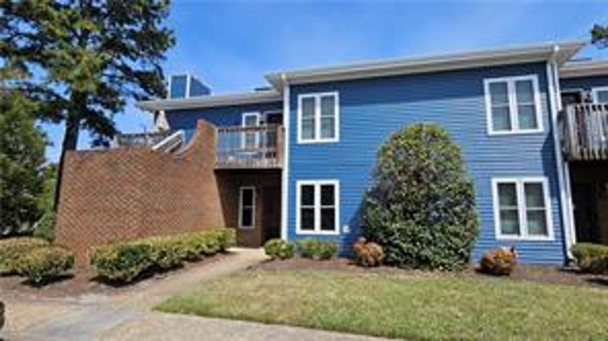 Condo for rent at 150 Loflin Way, Virginia Beach, VA 23462