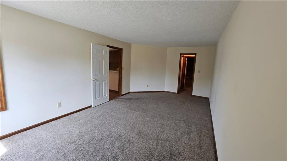 Condo for rent at 150 Loflin Way, Virginia Beach, VA 23462