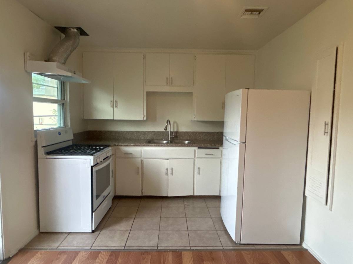 Apartment for rent at 1450 - 1460 S Euclid Ave, Ontario, CA 91762