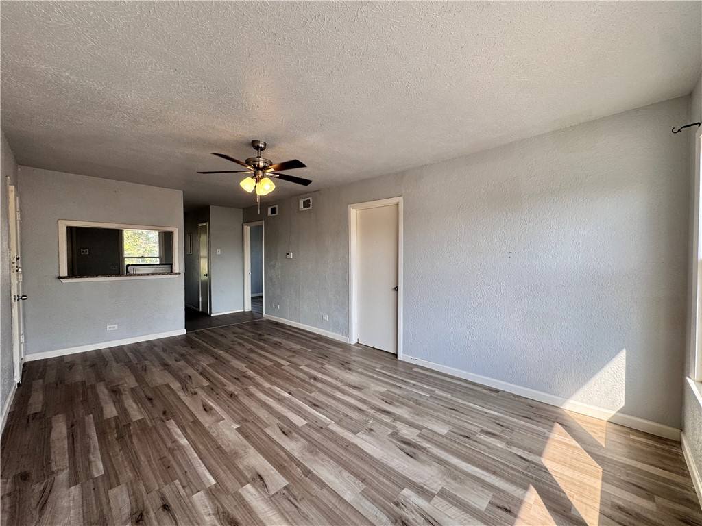 Apartment for rent at 3120 Santa Fe St #12, Corpus Christi, TX 78404