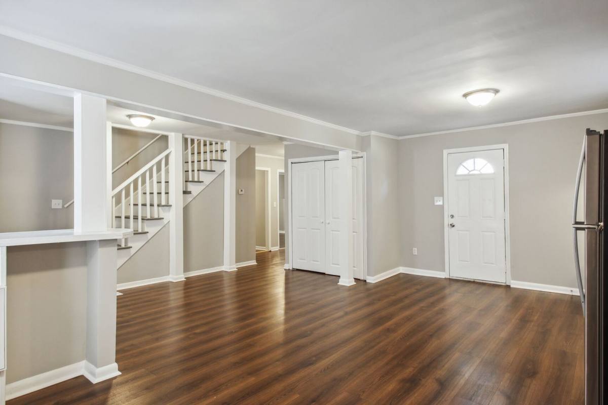 Apartment for rent at 1932 Beech St, Savannah, GA 31404
