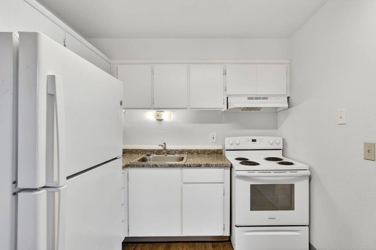 Apartment for rent at 13130 SE Powell Blvd, Portland, OR 97236