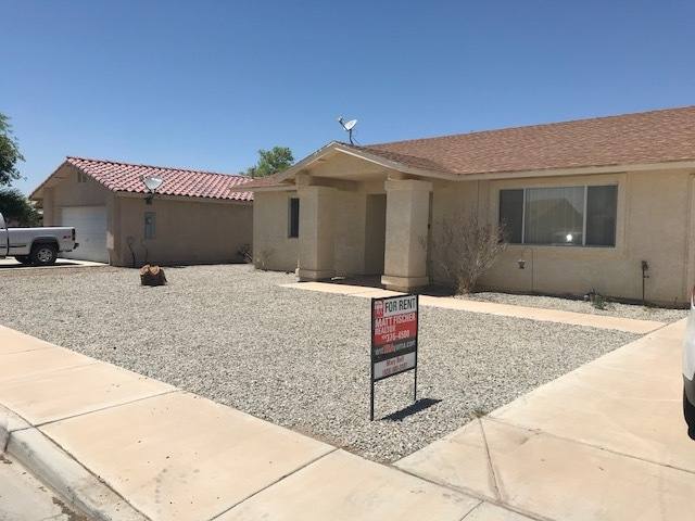 House for rent at 11348 E 25th St, Yuma, AZ 85367