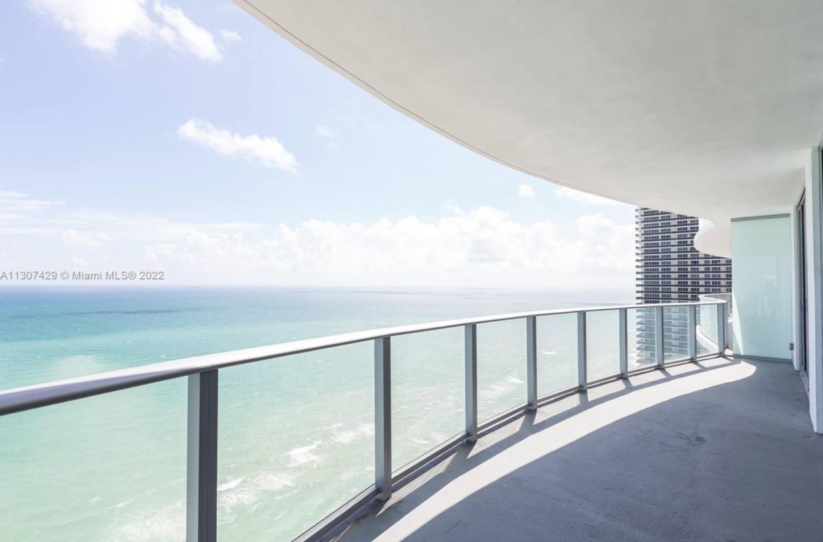 House for rent at 4111 S Ocean Dr, Hollywood, FL 33019