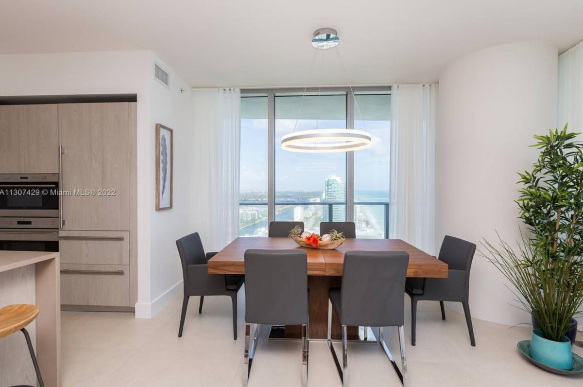 House for rent at 4111 S Ocean Dr, Hollywood, FL 33019