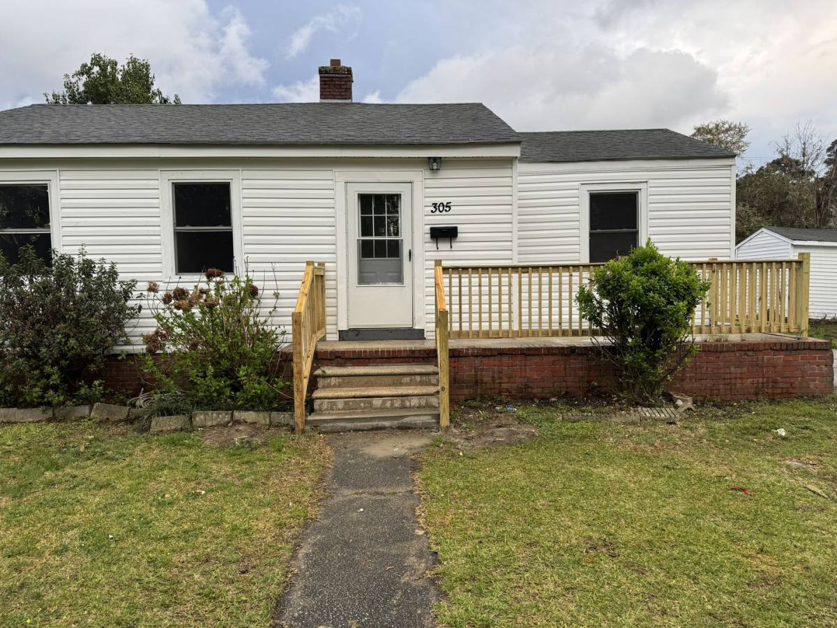 House for rent at 305 Miller Blvd, Havelock, NC 28532