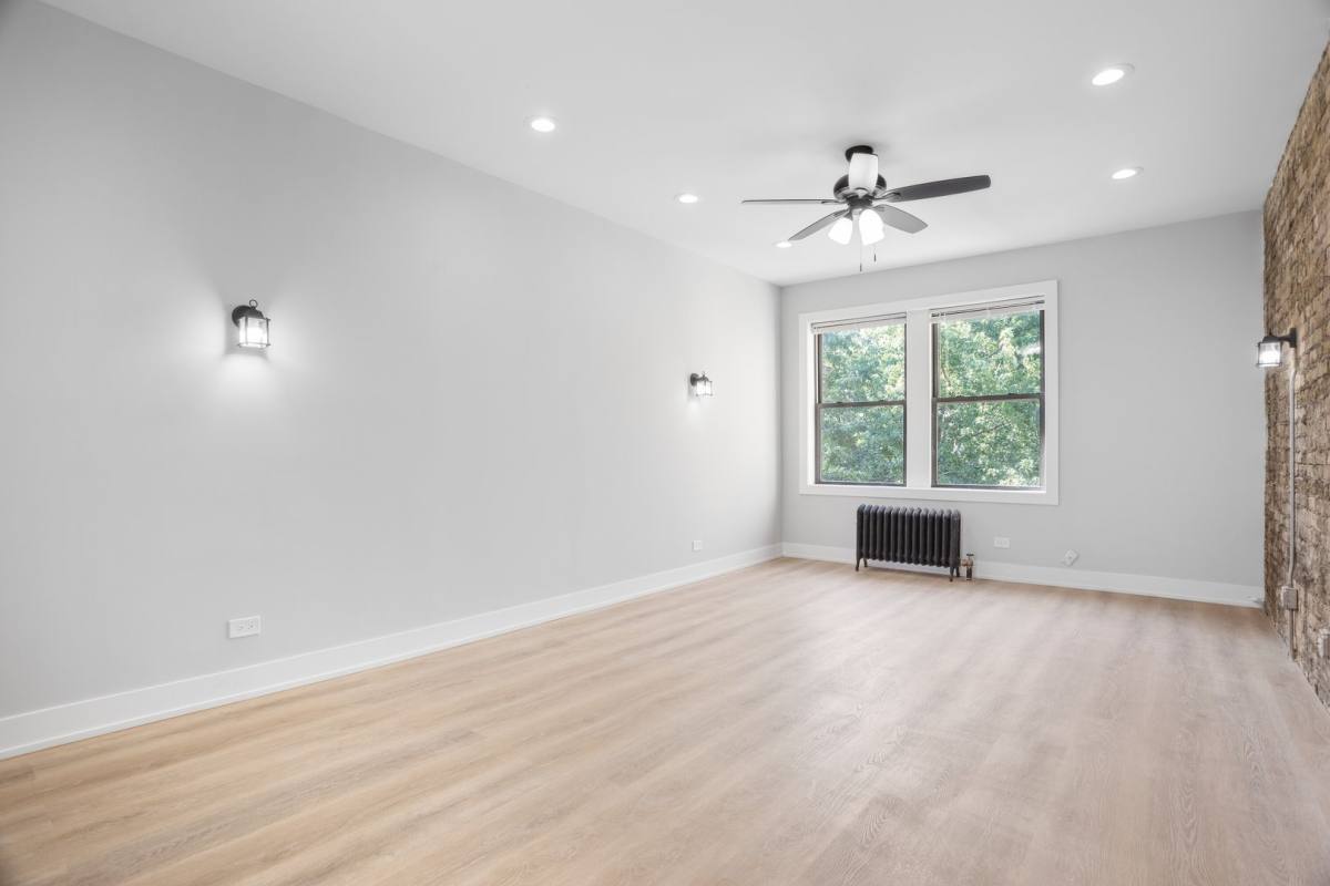 Apartment for rent at 1310-20 W Birchwood Ave, Chicago, IL 60626