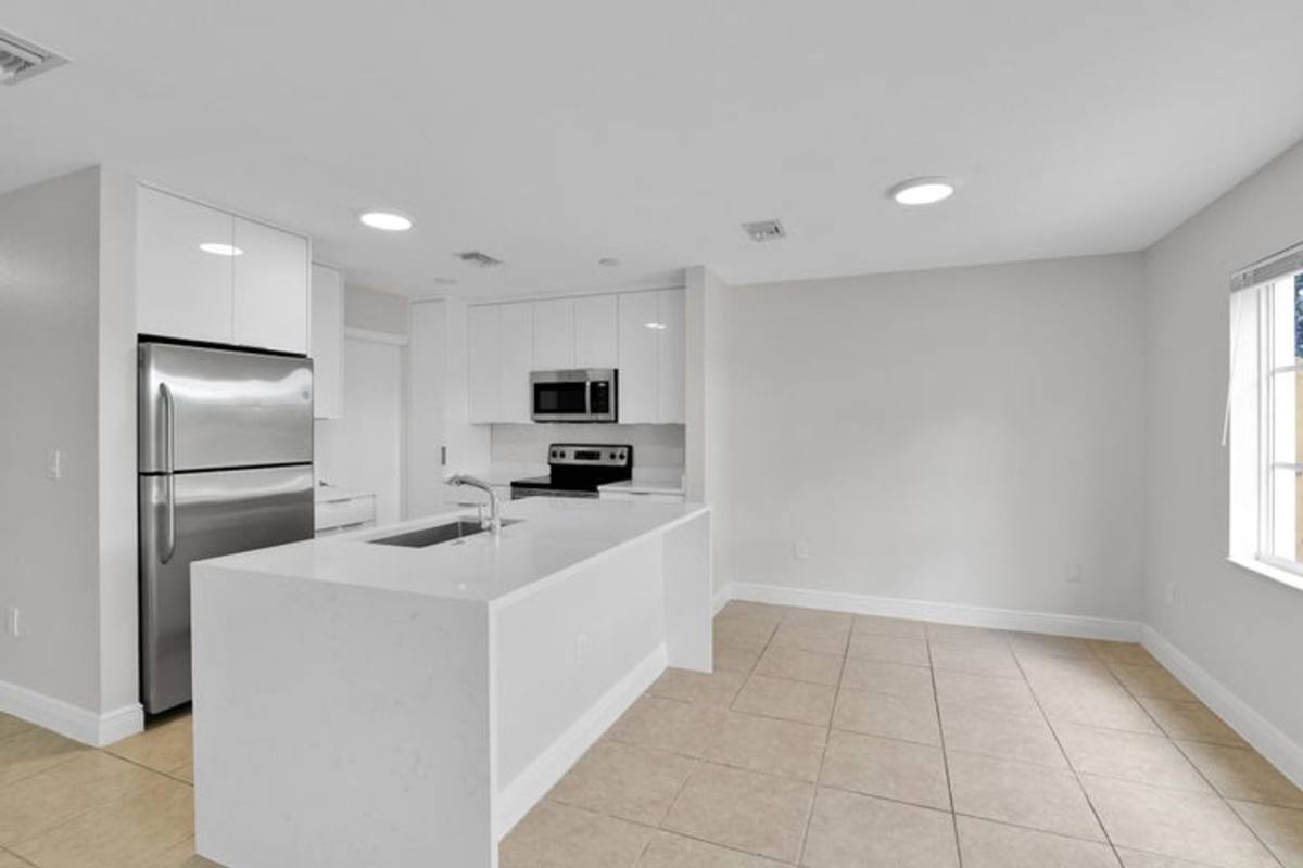 Townhouse for rent at 6599 Old Farm Trail, Boynton Beach, FL 33437