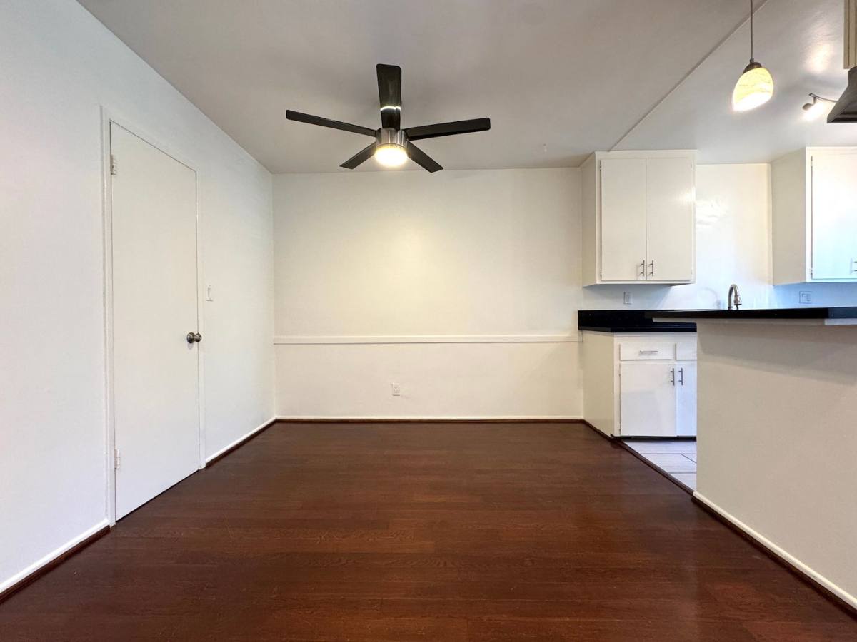 Apartment for rent at 1155 N Curson Ave, Los Angeles, CA 90046