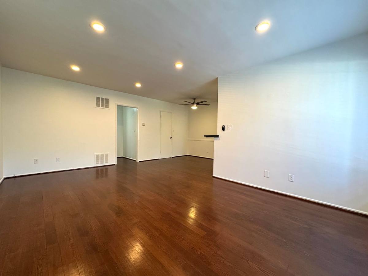 Apartment for rent at 1155 N Curson Ave, Los Angeles, CA 90046
