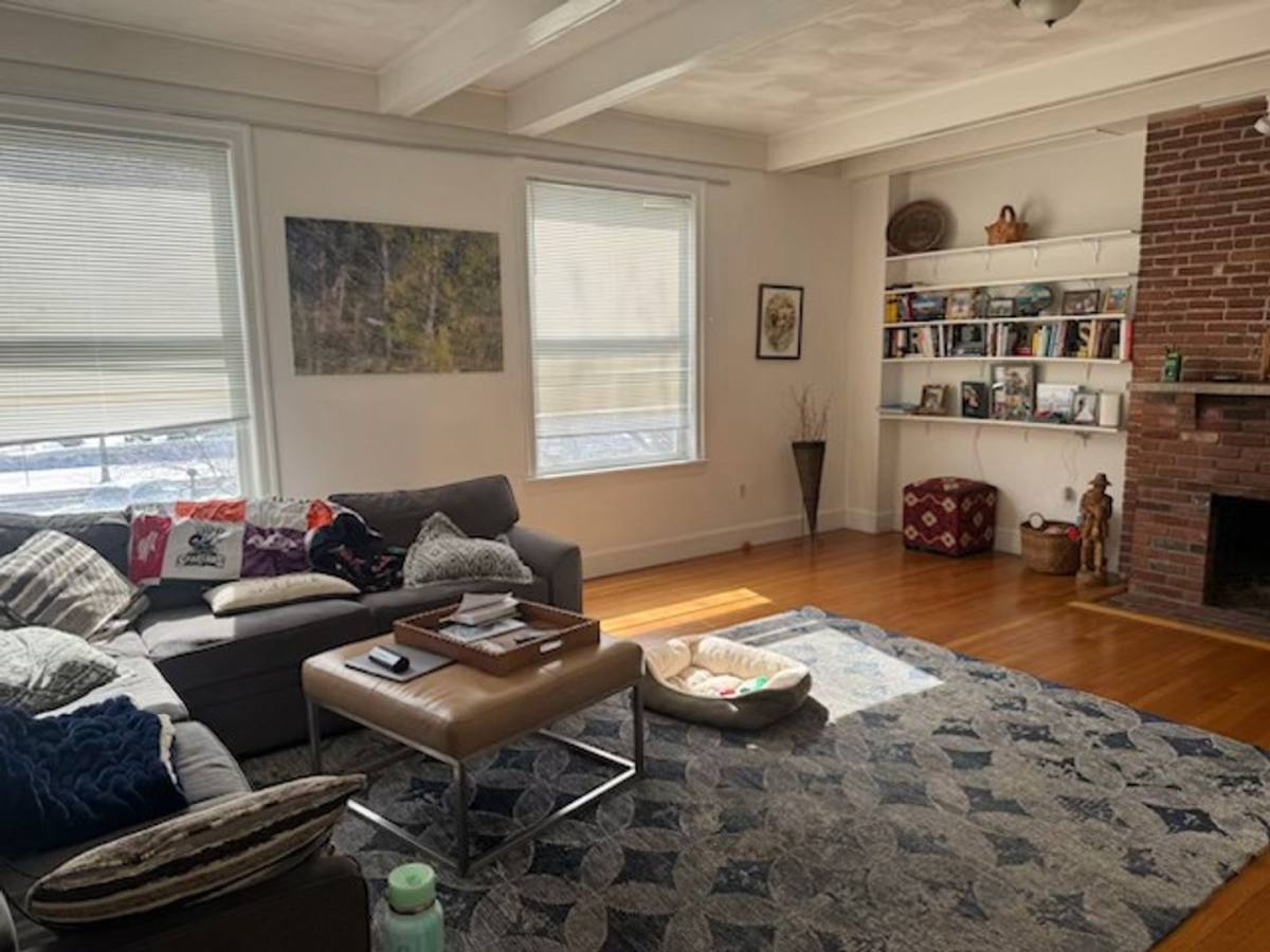 Apartment for rent at 1716 Beacon St #23, Brookline, MA 02445