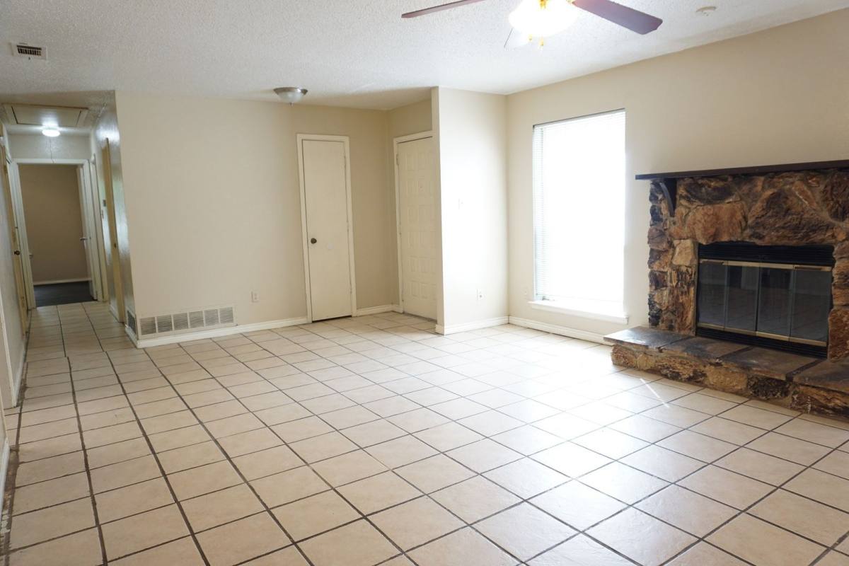 House for rent at 1827 Abshire Lane, Dallas, TX 75228