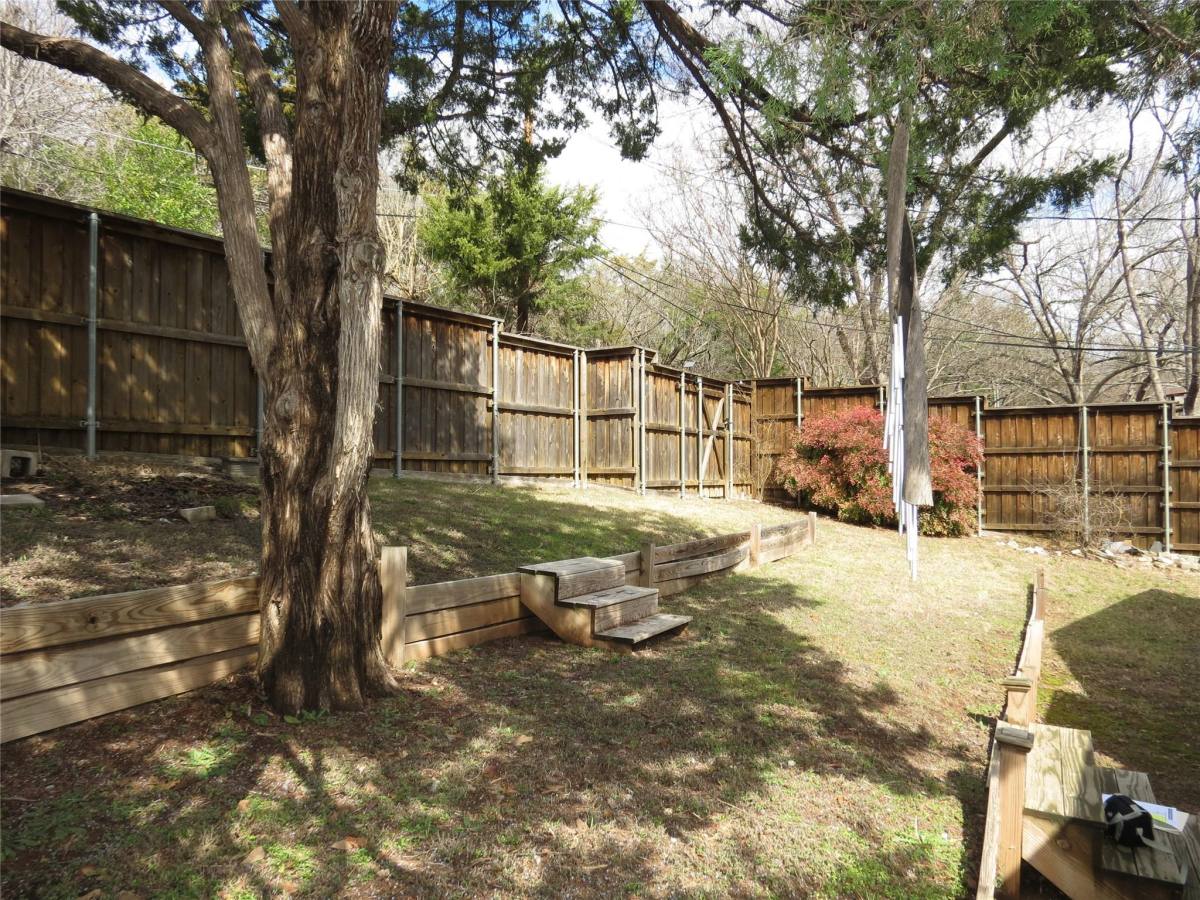 House for rent at 10505 Swallow Lane, Dallas, TX 75218