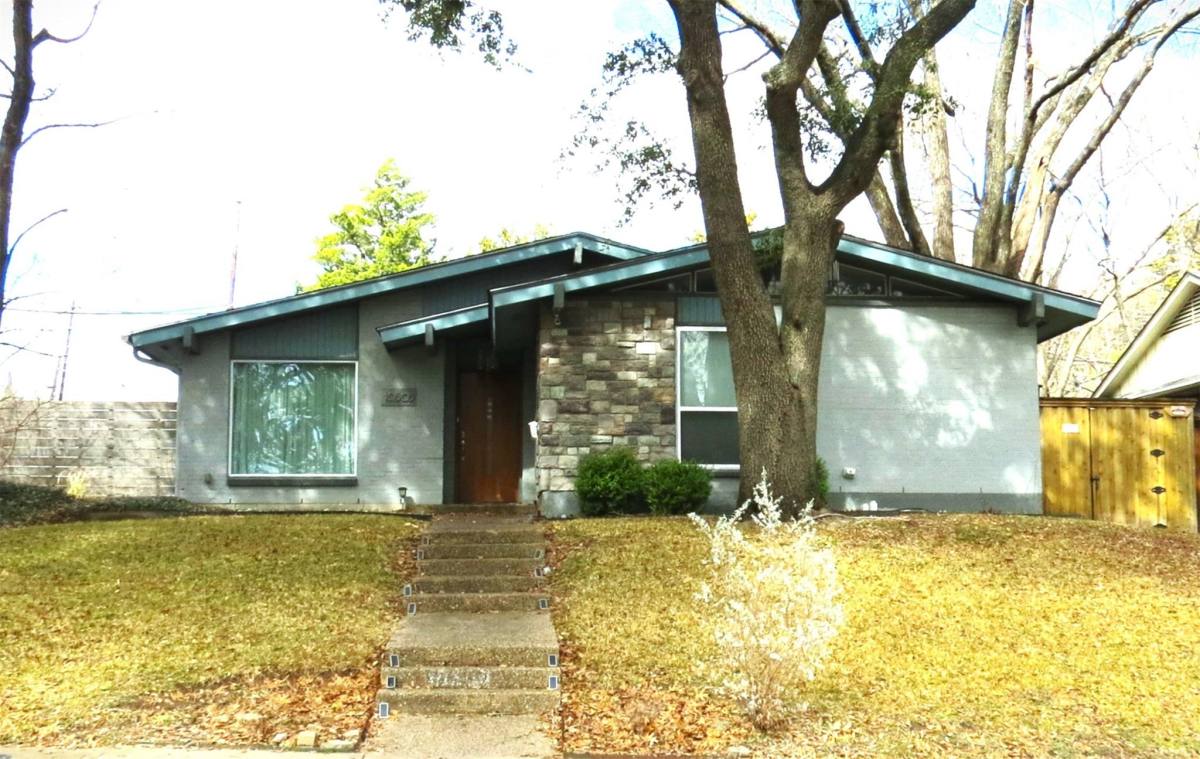 House for rent at 10505 Swallow Lane, Dallas, TX 75218