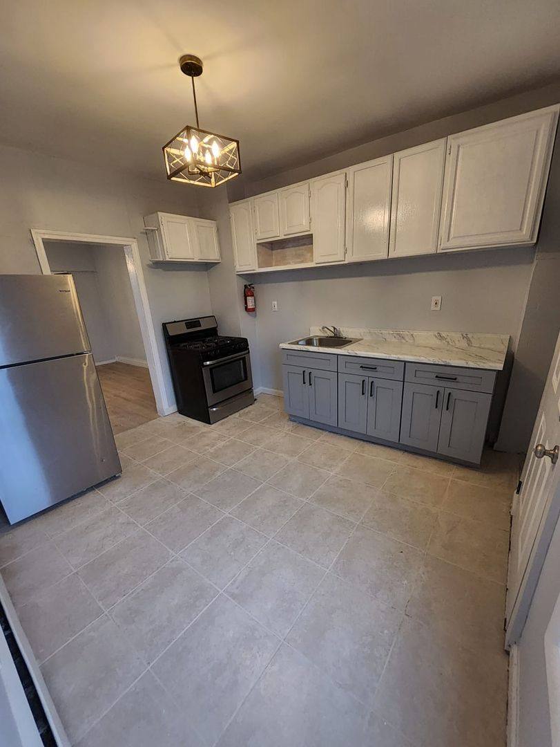 Apartment for rent at 82-90 Wilson Place, Orange, NJ 07050