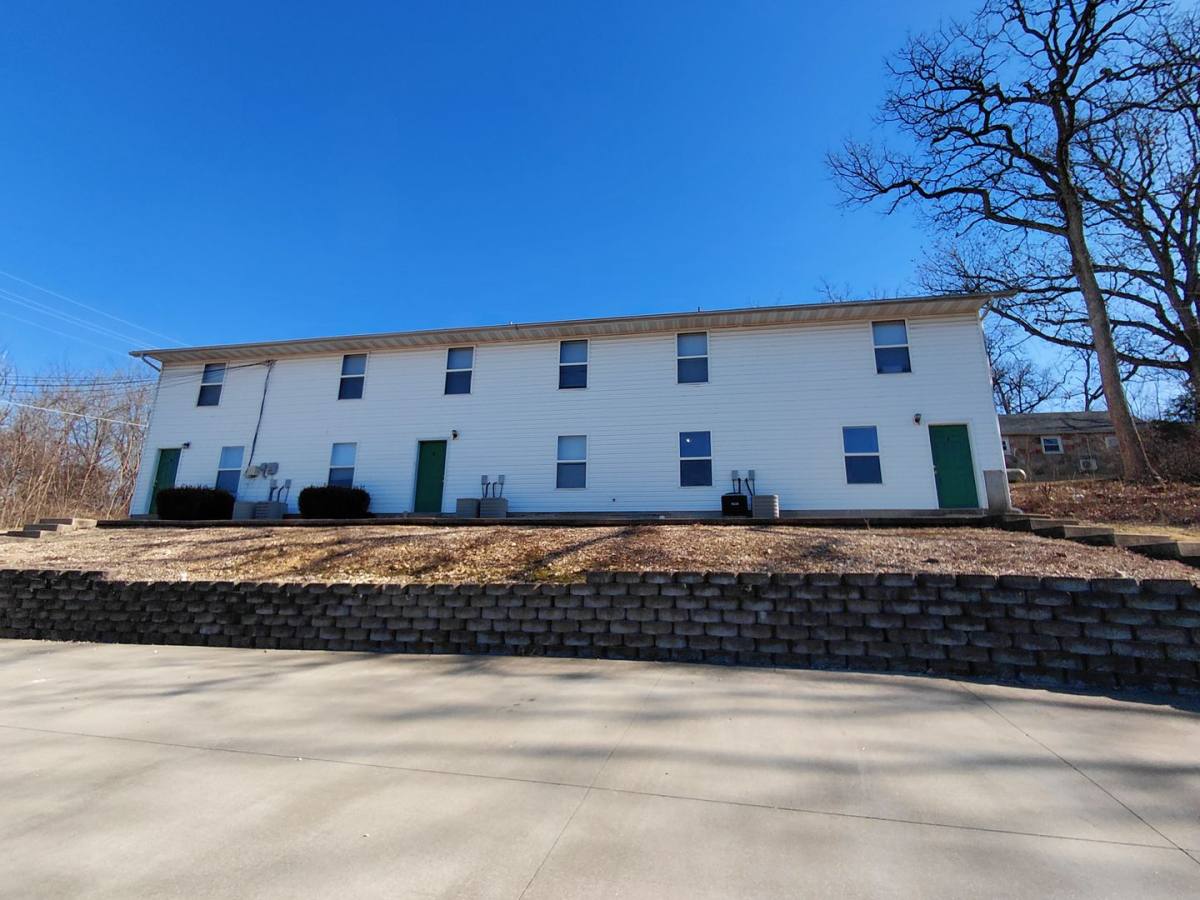 Apartment for rent at 1821 Vichy, Rolla, MO 65401