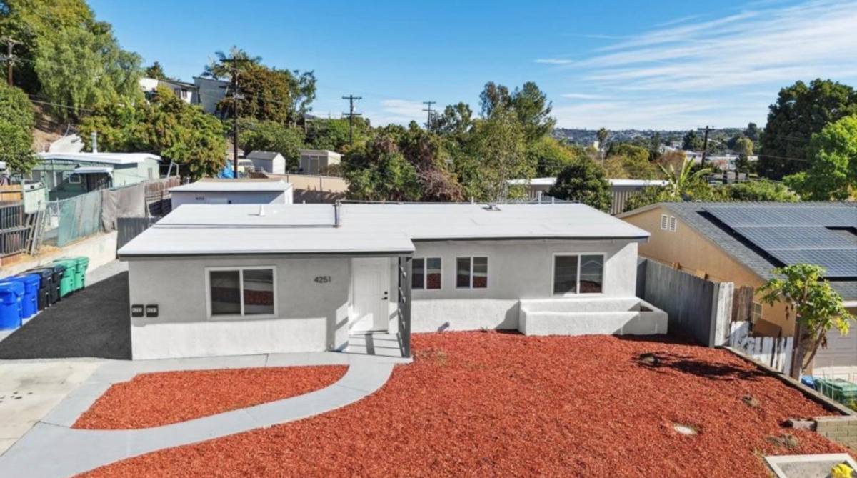 Apartment for rent at 4251-53 College Ave, San Diego, CA 92115