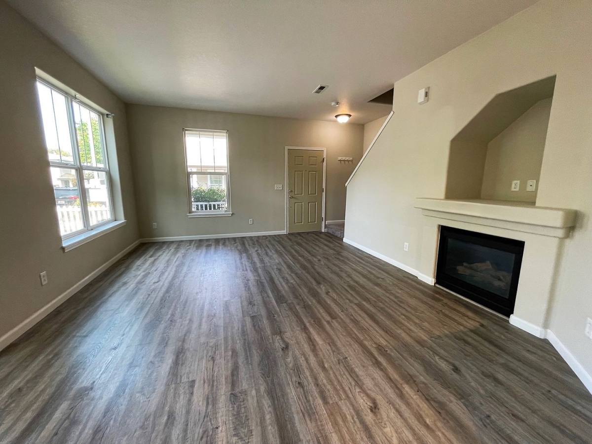 Townhouse for rent at 6220 SW 182nd Terrace, Beaverton, OR 97007