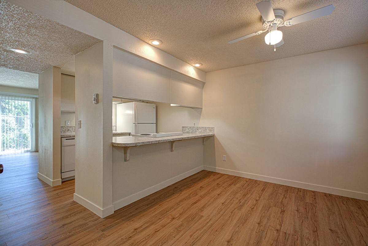 Townhouse for rent at 52279 SW 4th St, Scappoose, OR 97056