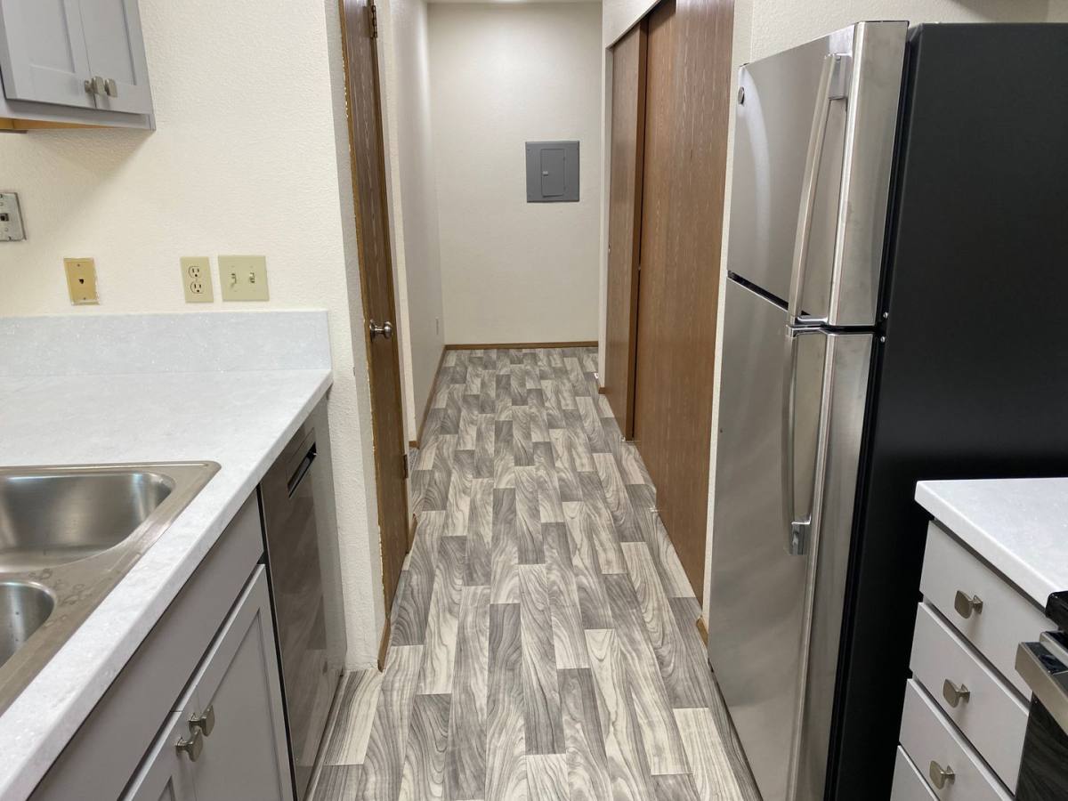 Apartment for rent at 812 NE 42nd St, Seattle, WA 98105