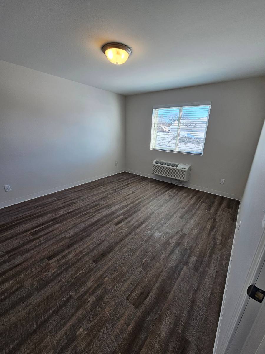 Apartment for rent at 1100 W Marion St, Manchester, IA 52057