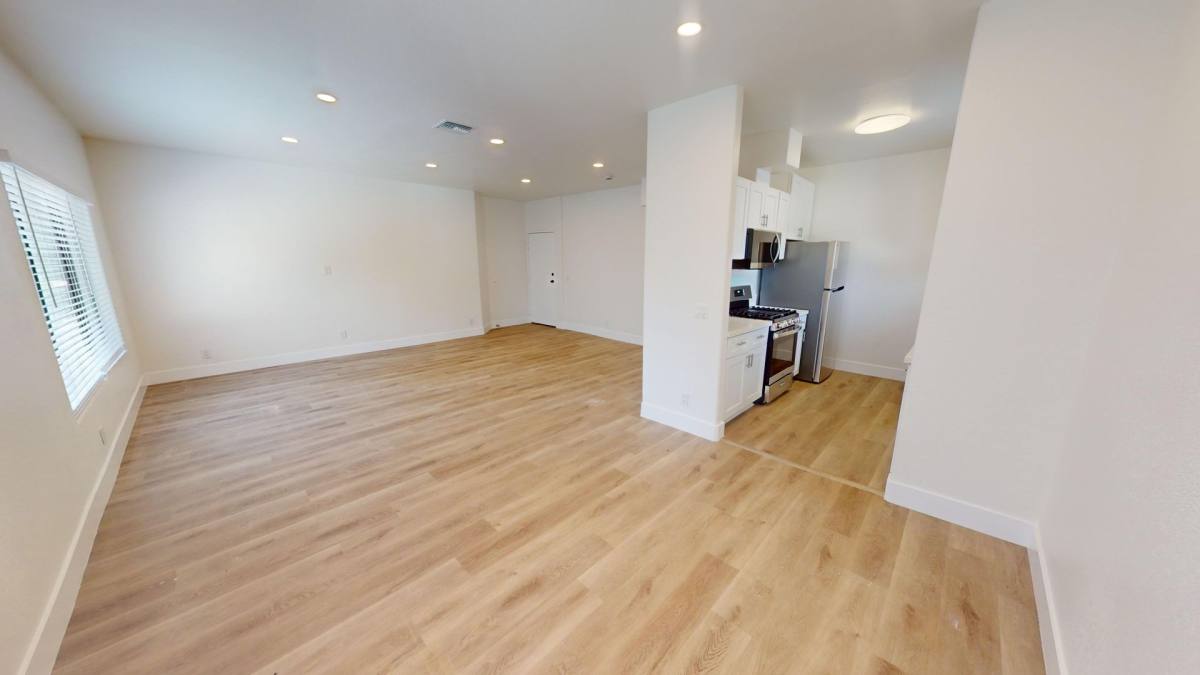 Apartment for rent at 5804 Woodman Ave, Van Nuys, CA 91401