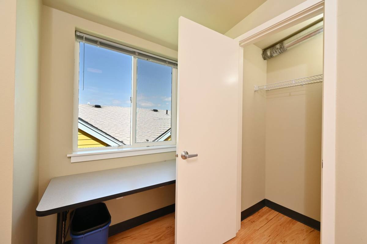 Apartment for rent at 4730 20th Ave NE, Seattle, WA 98105