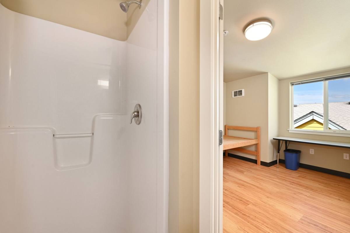 Apartment for rent at 4730 20th Ave NE, Seattle, WA 98105