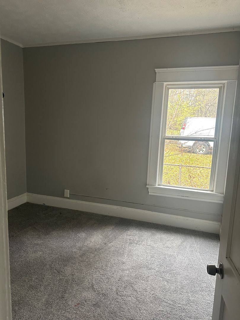 Apartment for rent at 4139 E 104th St, Cleveland, OH 44105