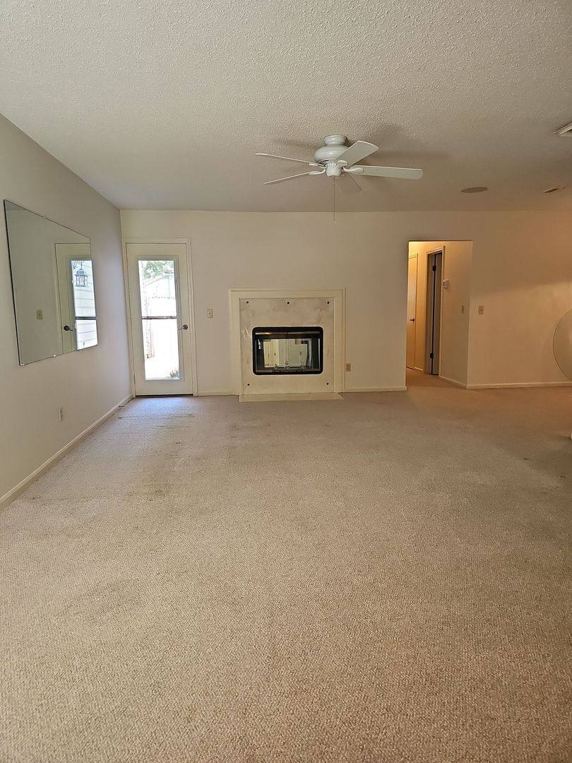 House for rent at 12639 Enchanted Hollow Dr, Jacksonville, FL 32225