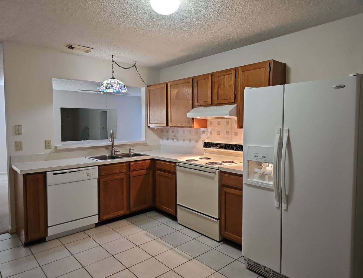 House for rent at 12639 Enchanted Hollow Dr, Jacksonville, FL 32225