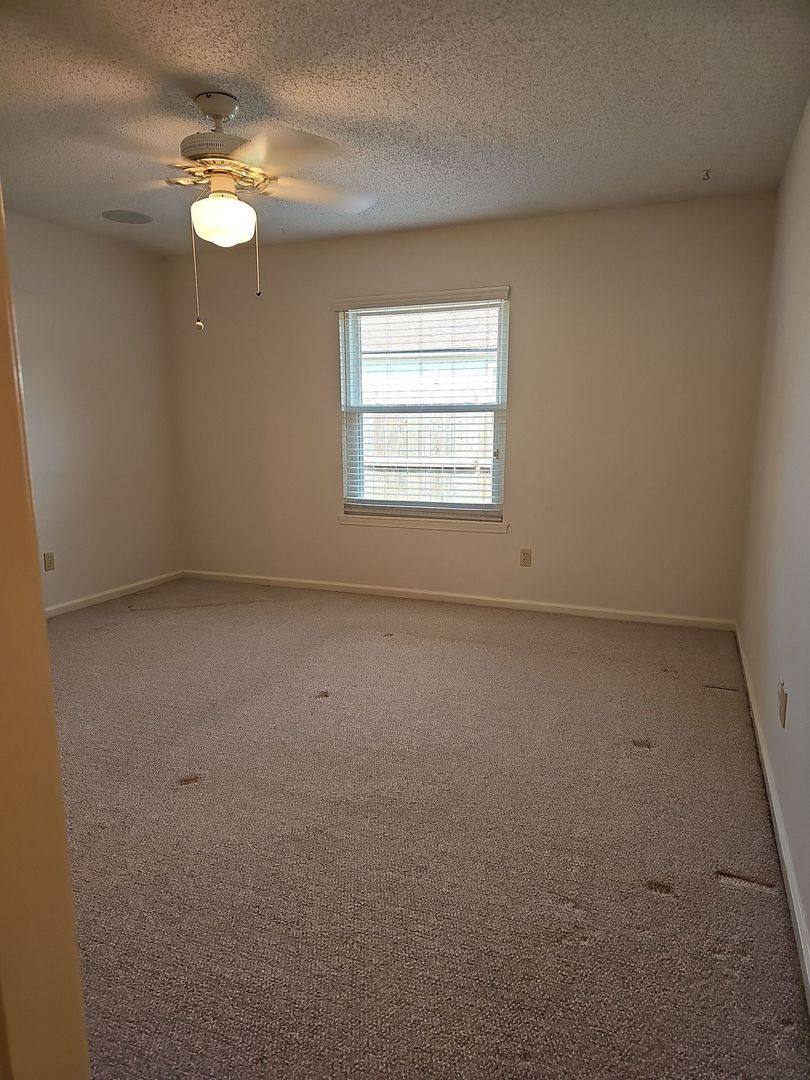 House for rent at 12639 Enchanted Hollow Dr, Jacksonville, FL 32225