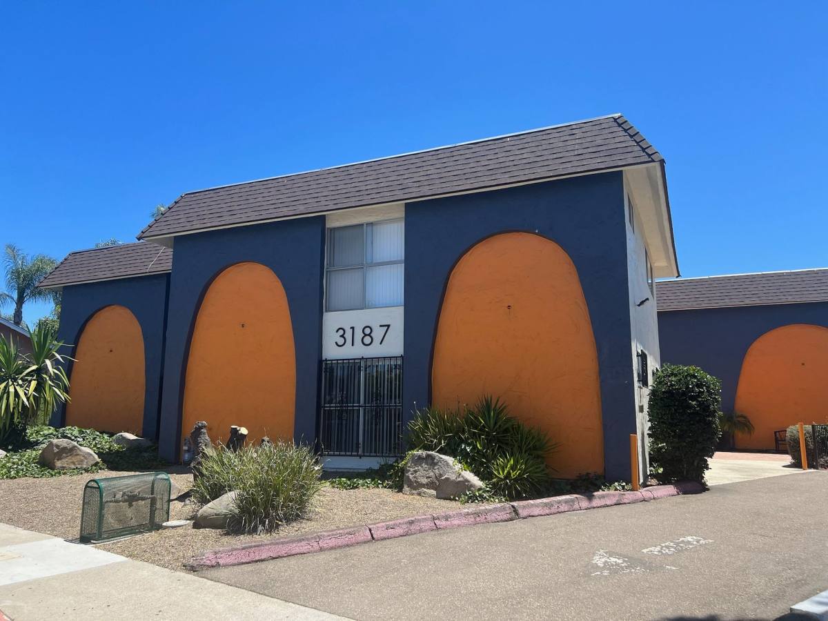 Apartment for rent at 3187 Ashford St, San Diego, CA 92111