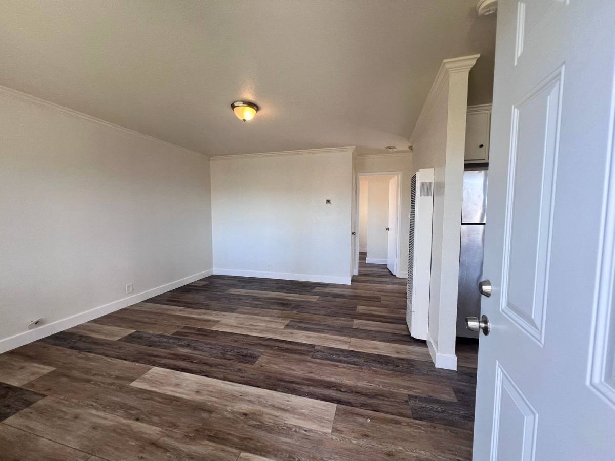 Apartment for rent at 485 B St, Hayward, CA 94541