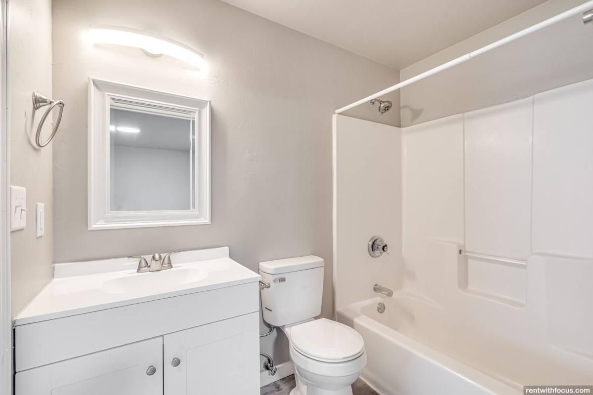 Apartment for rent at 2690 Humboldt Rd, Green Bay, WI 54311