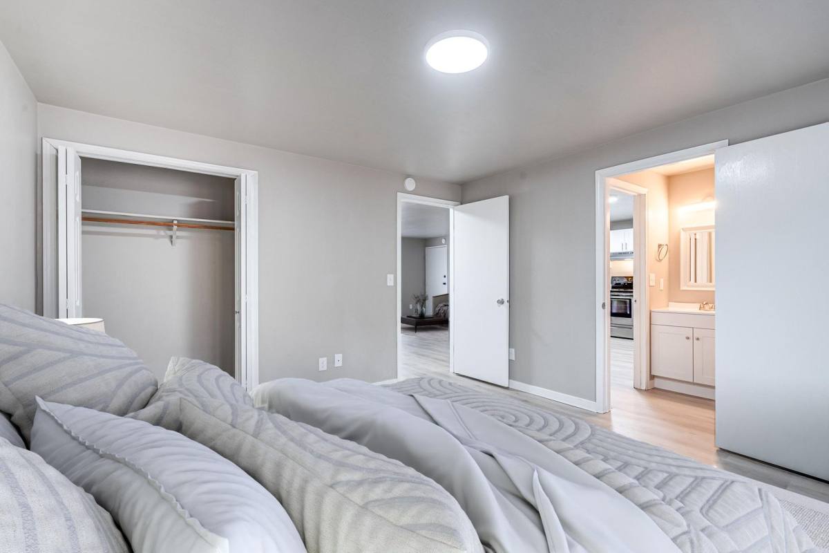Apartment for rent at 2690 Humboldt Rd, Green Bay, WI 54311