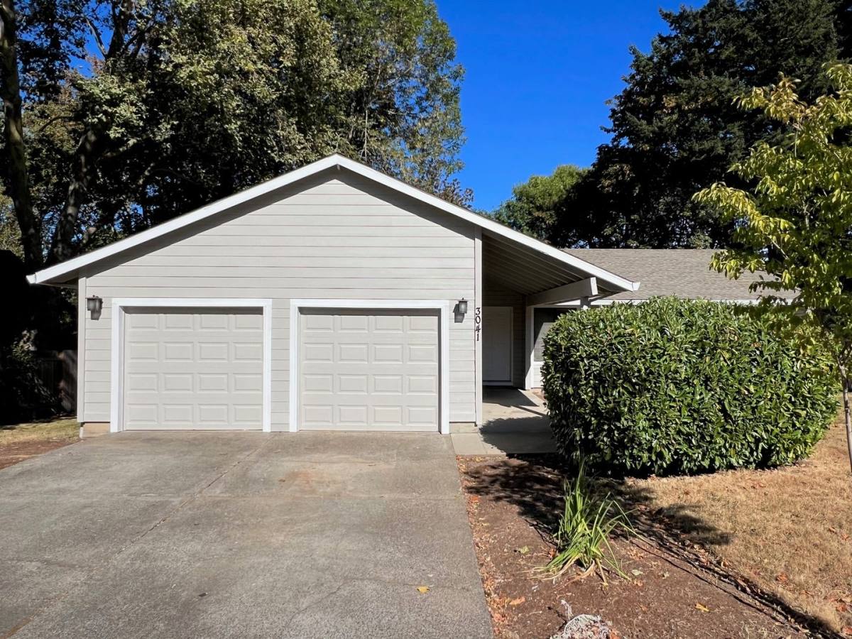 House for rent at 3041 SE Timberlake Dr, Hillsboro, OR 97123
