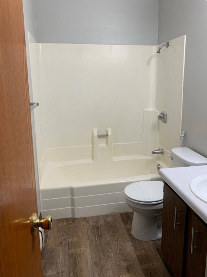 Apartment for rent at 1019 5th Ave NW, Valley City, ND 58072