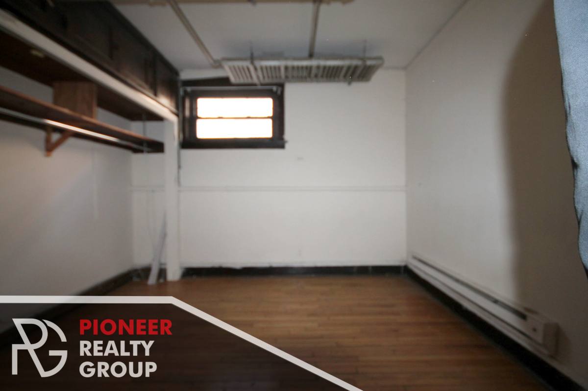 Apartment for rent at 1313 Oak #C2, Evanston, IL 60201