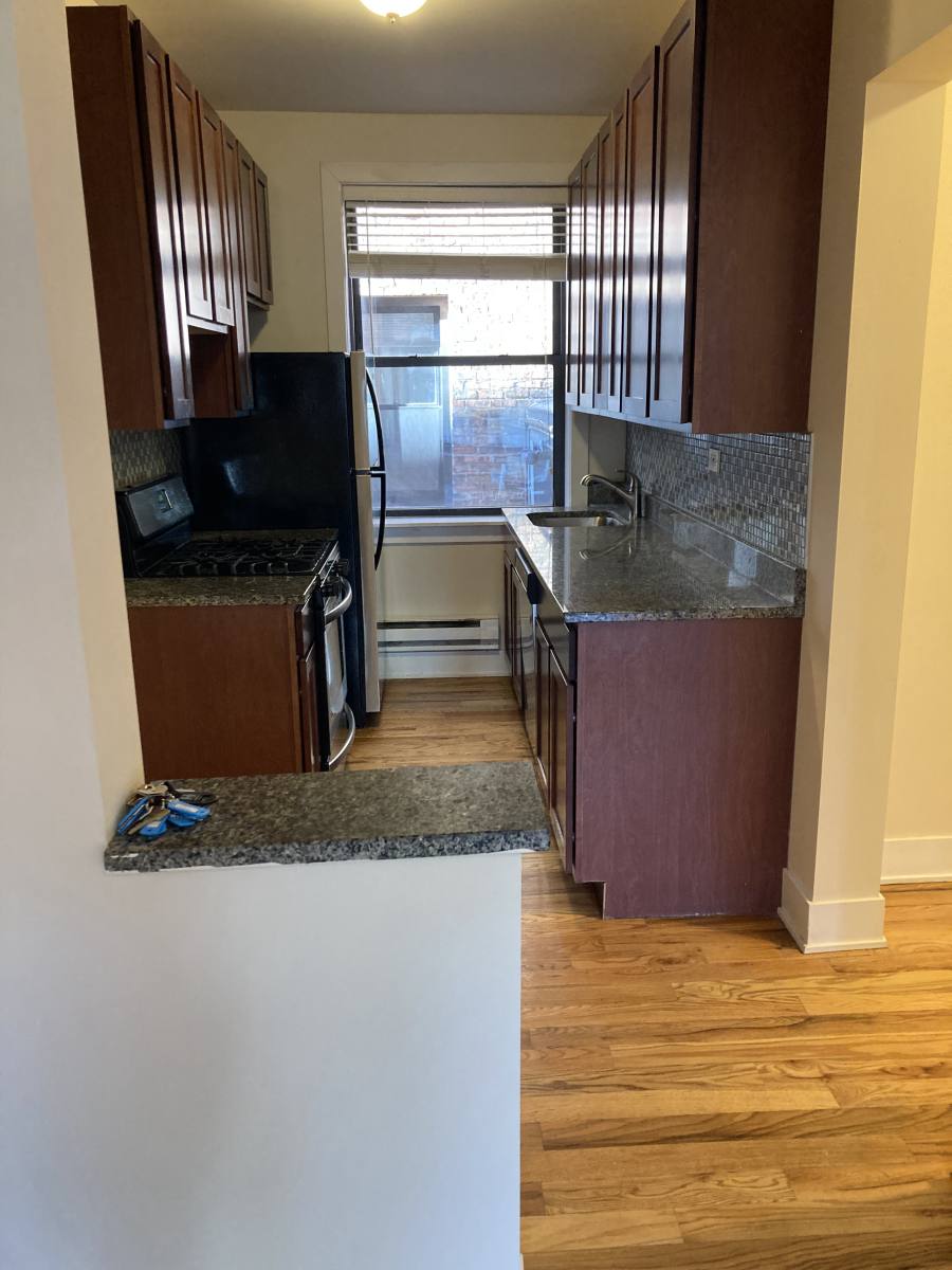 Apartment for rent at 1313 Oak #C2, Evanston, IL 60201