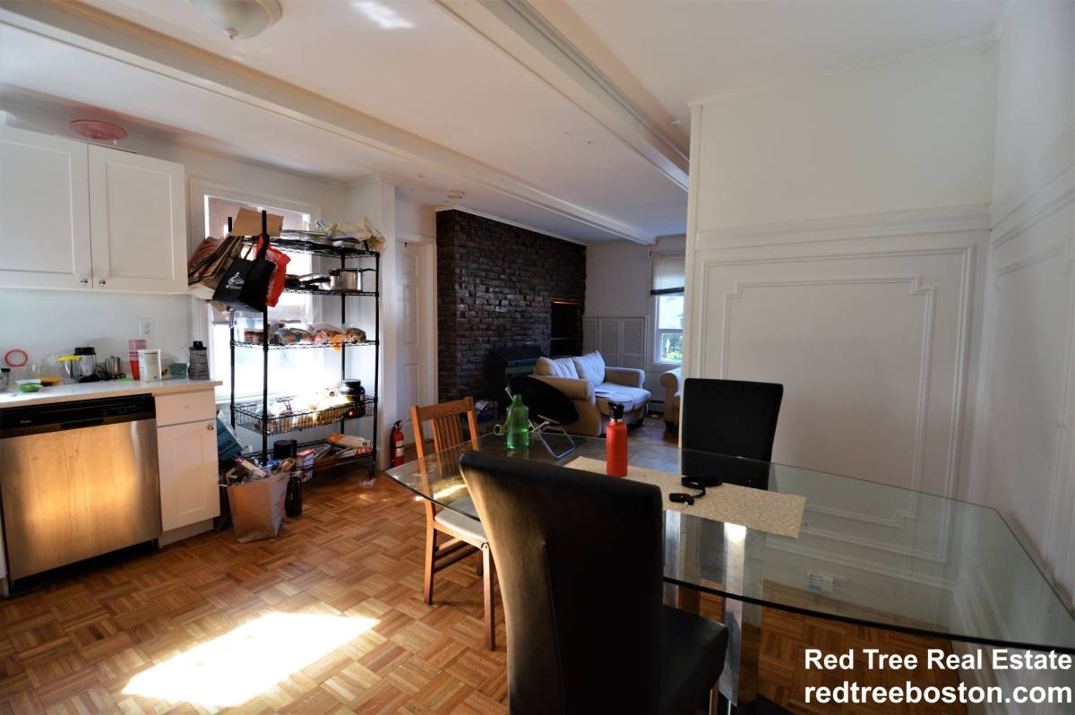 Apartment for rent at 74 Manet Rd #1, Chestnut Hill, MA 02467