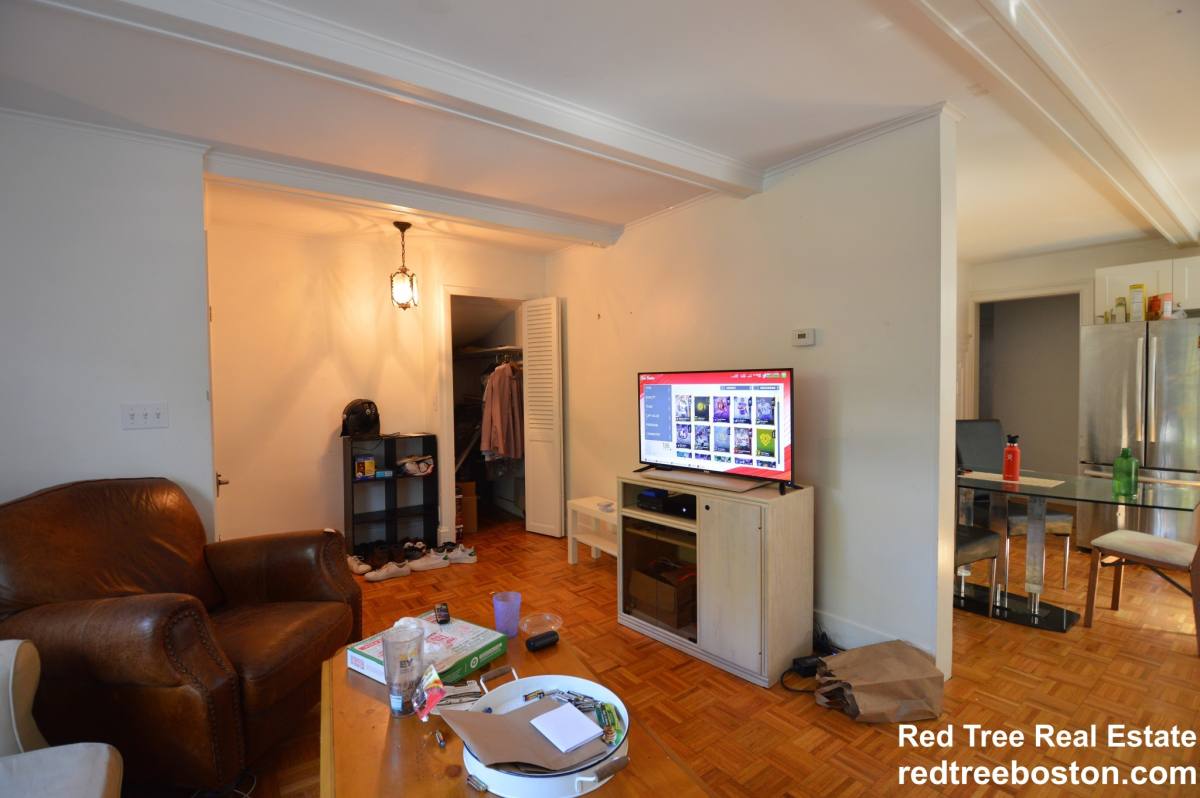 Apartment for rent at 74 Manet Rd #1, Chestnut Hill, MA 02467