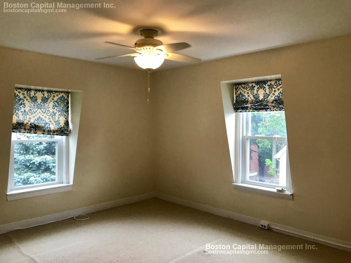 Apartment for rent at 674 Main St #2, Malden, MA 02148