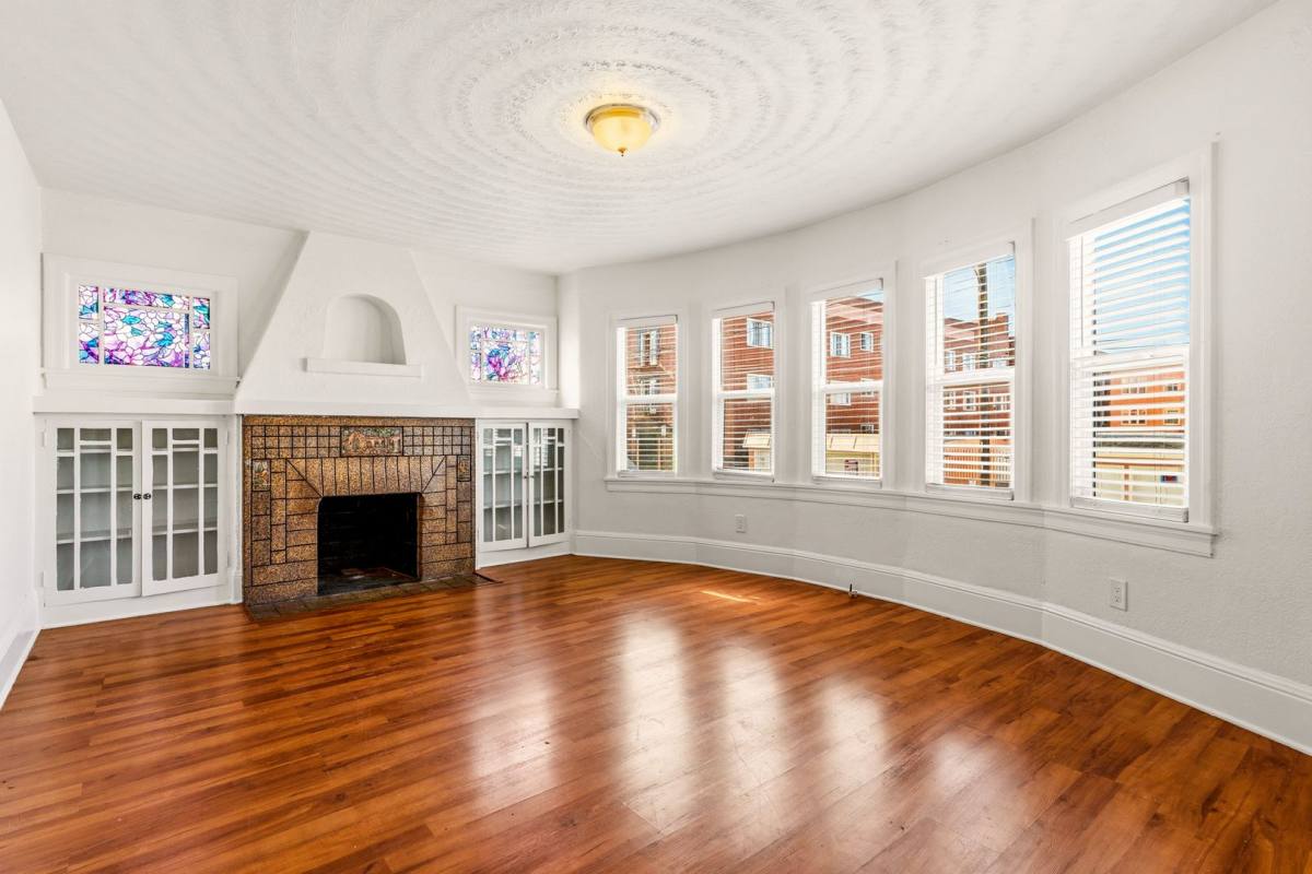 House for rent at 2600 E 20th St, Oakland, CA 94601