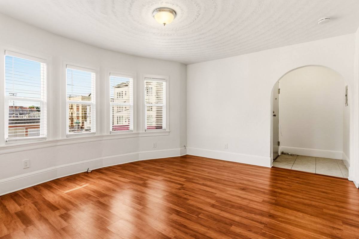 House for rent at 2600 E 20th St, Oakland, CA 94601