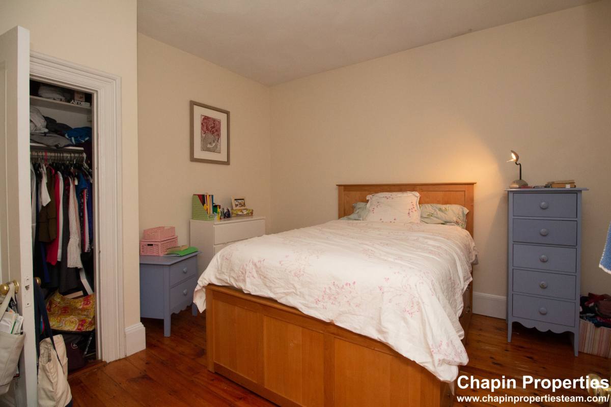 Apartment for rent at 209 Washington St #4, Brookline, MA 02445
