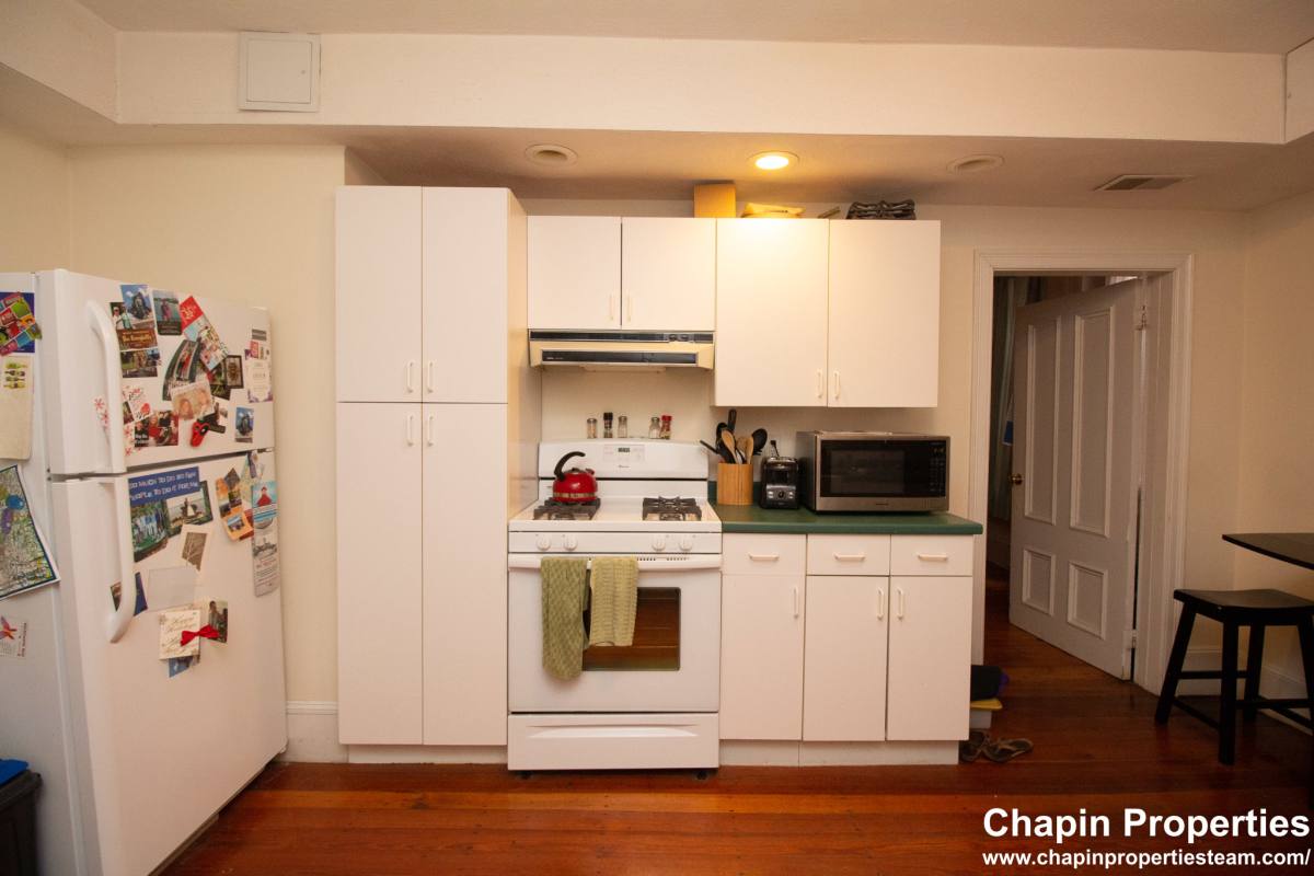 Apartment for rent at 209 Washington St #4, Brookline, MA 02445