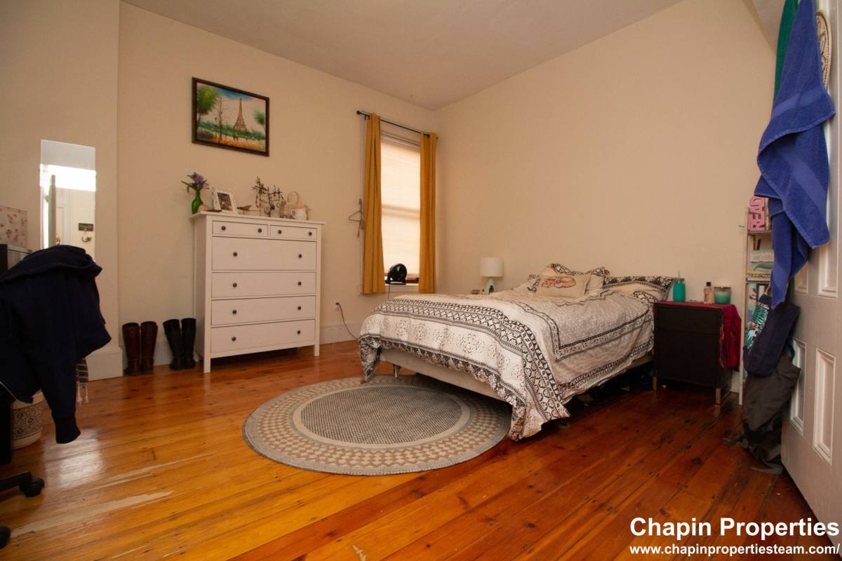 Apartment for rent at 209 Washington St #4, Brookline, MA 02445